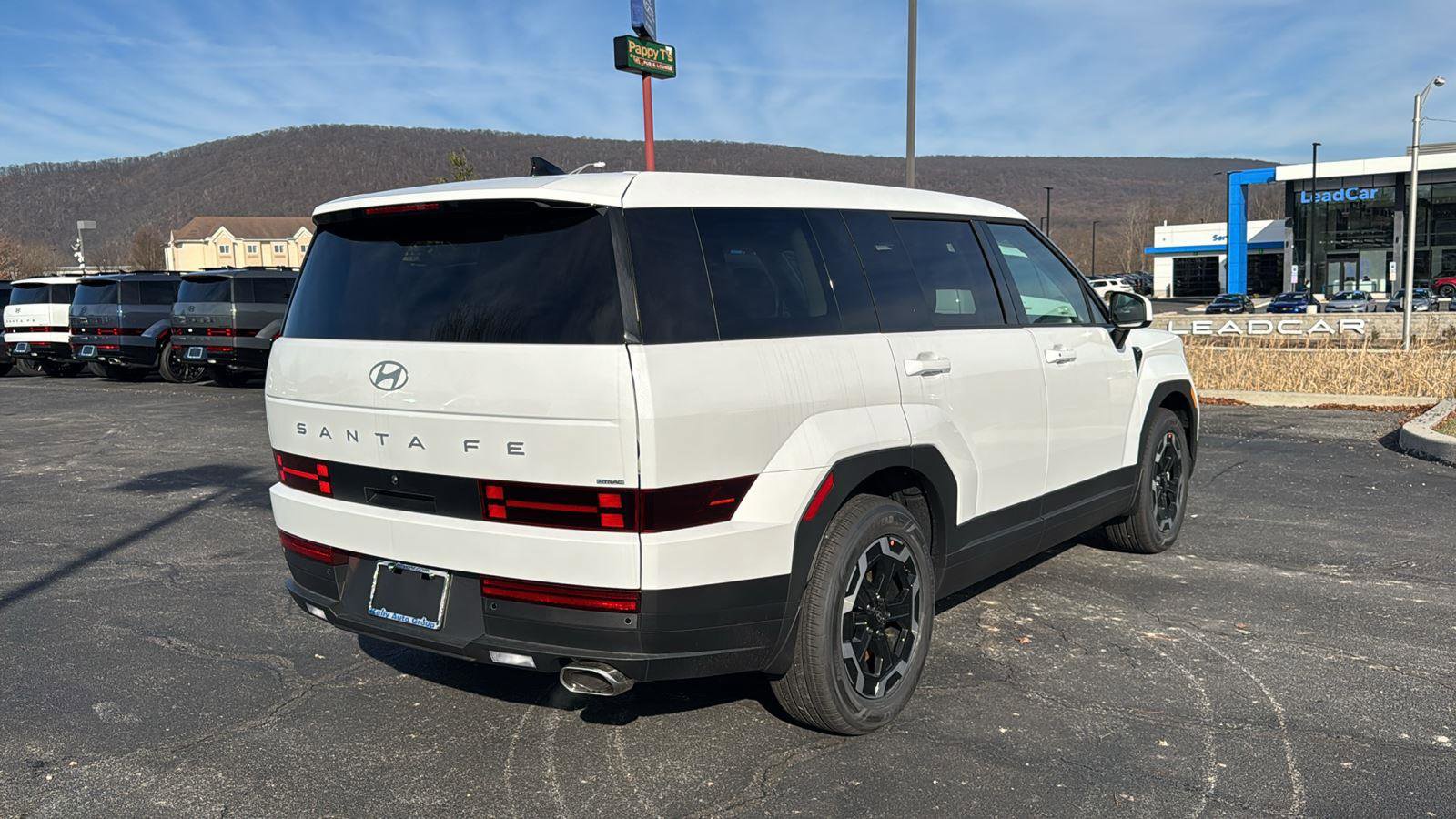 New 2026 Hyundai Santa Fe SE image 5