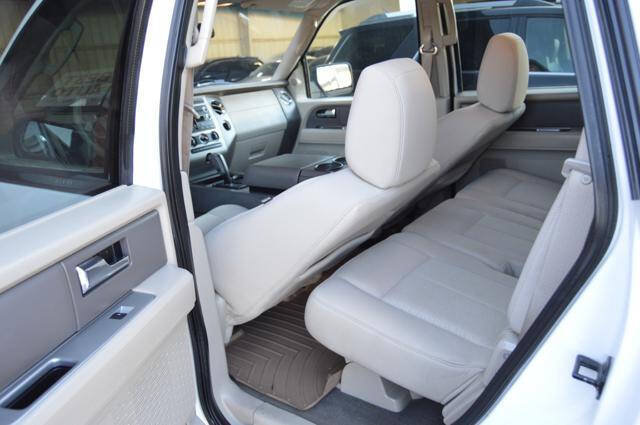 Used 2010 Ford Expedition XLT AWD/4WD image 46