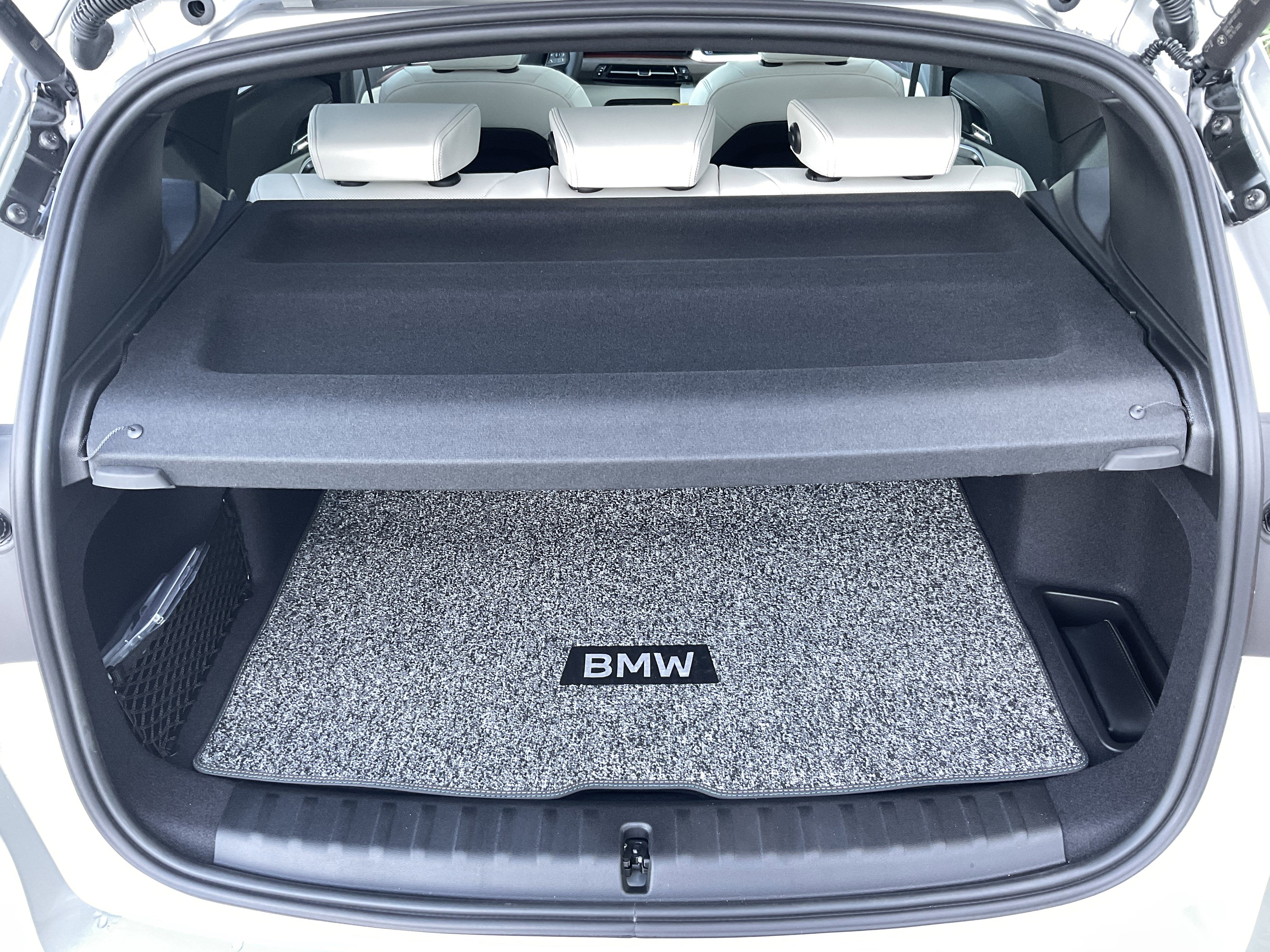 New 2026 BMW X1 xDrive28i w/ Convenience Package image 33