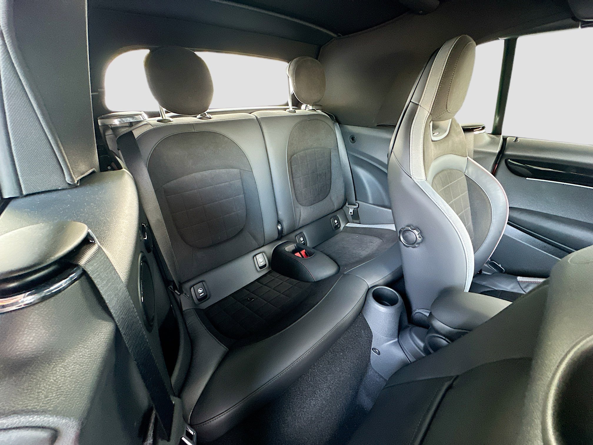 Used 2024 MINI Cooper John Cooper Works image 27