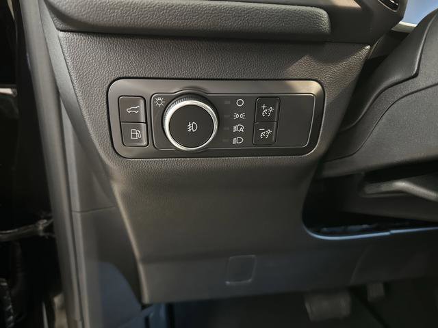 Certified 2025 Ford Escape ST-Line Elite image 22