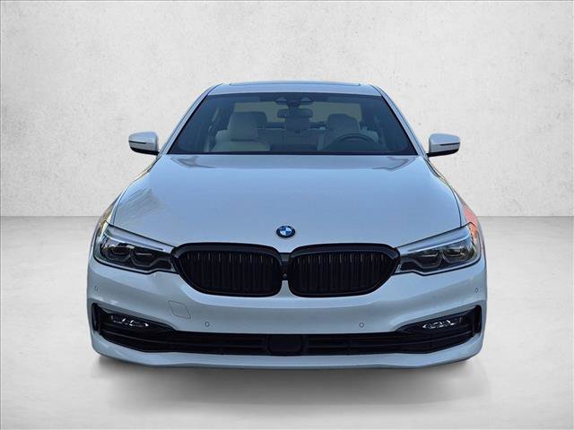 Used 2018 BMW 540i RWD image 2