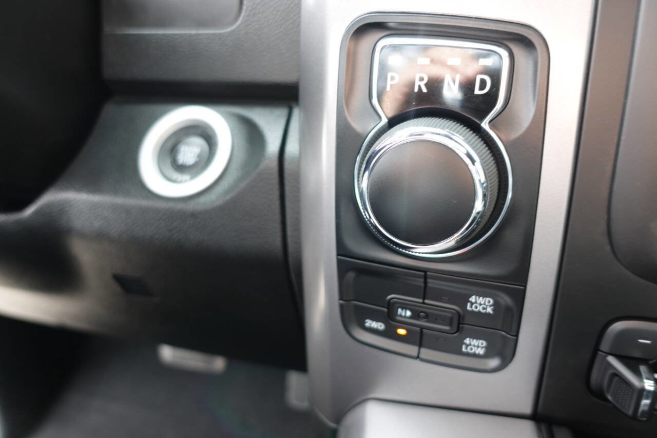 Used 2023 RAM 1500 Classic Warlock image 50