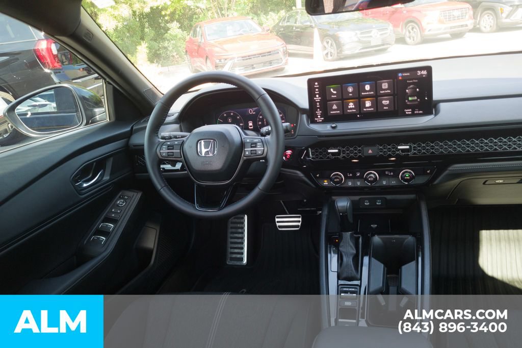 Used 2025 Honda Accord Sport image 21