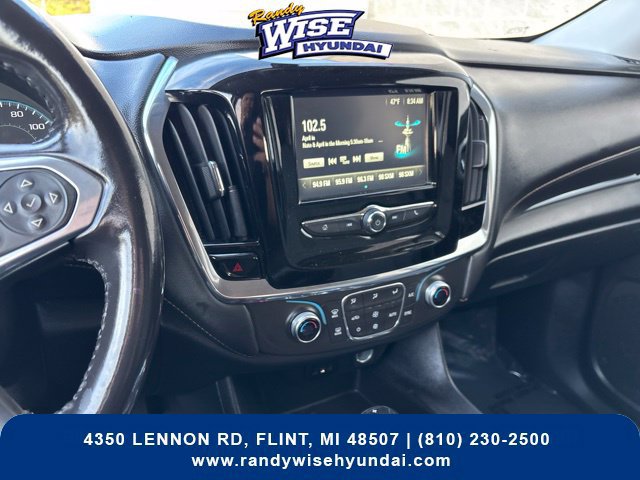 Used 2018 Chevrolet Traverse LT FWD image 23