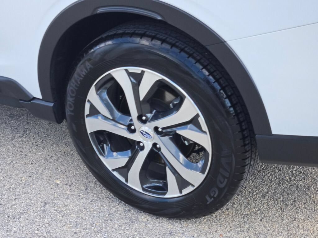 Certified 2022 Subaru Outback Limited AWD/4WD image 14