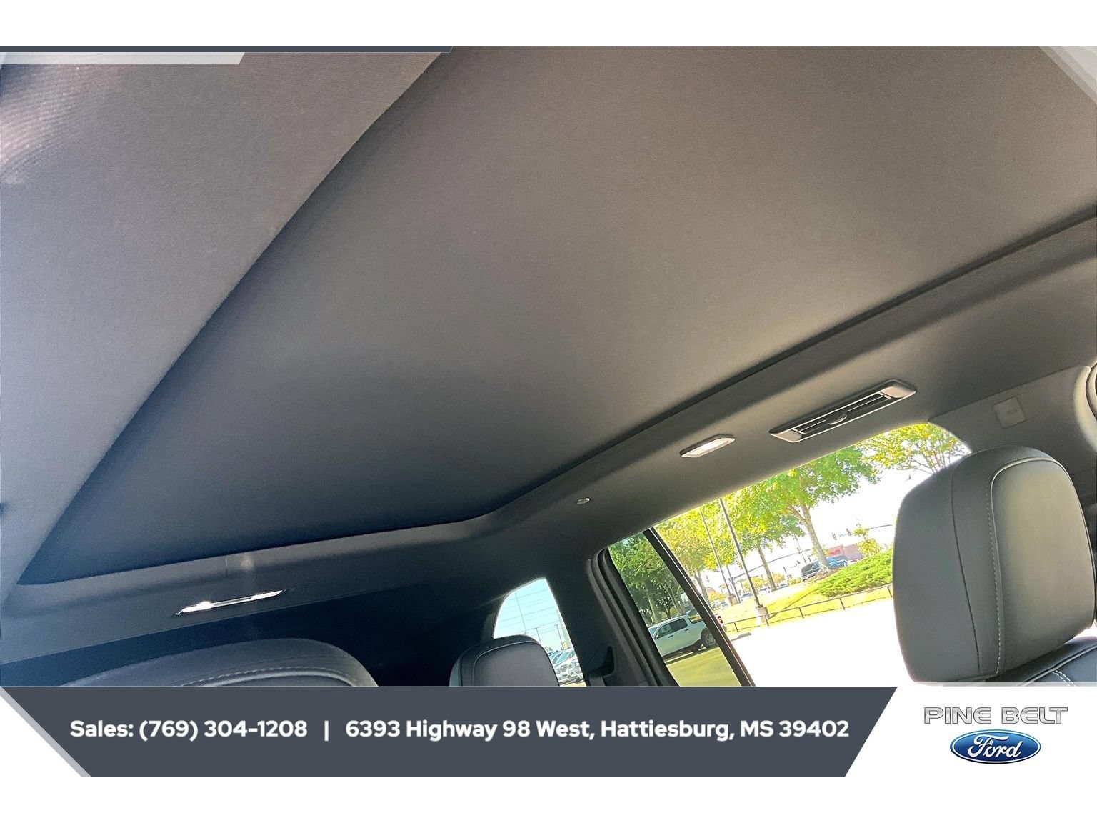 Used 2024 GMC Acadia Elevation w/ Black Edition FWD image 16