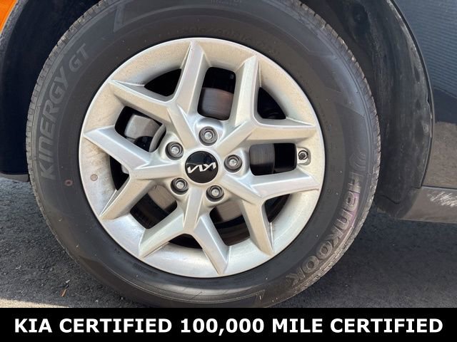 Certified 2025 Kia Soul LX image 9