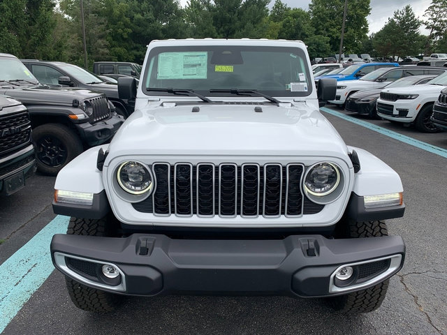 New 2026 Jeep Wrangler Unlimited Sahara w/ Safety Group AWD/4WD image 8