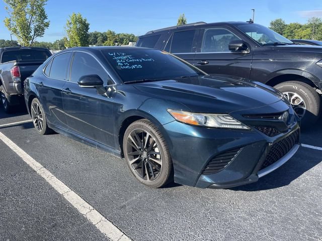 Used 2019 Toyota Camry XSE FWD image 1