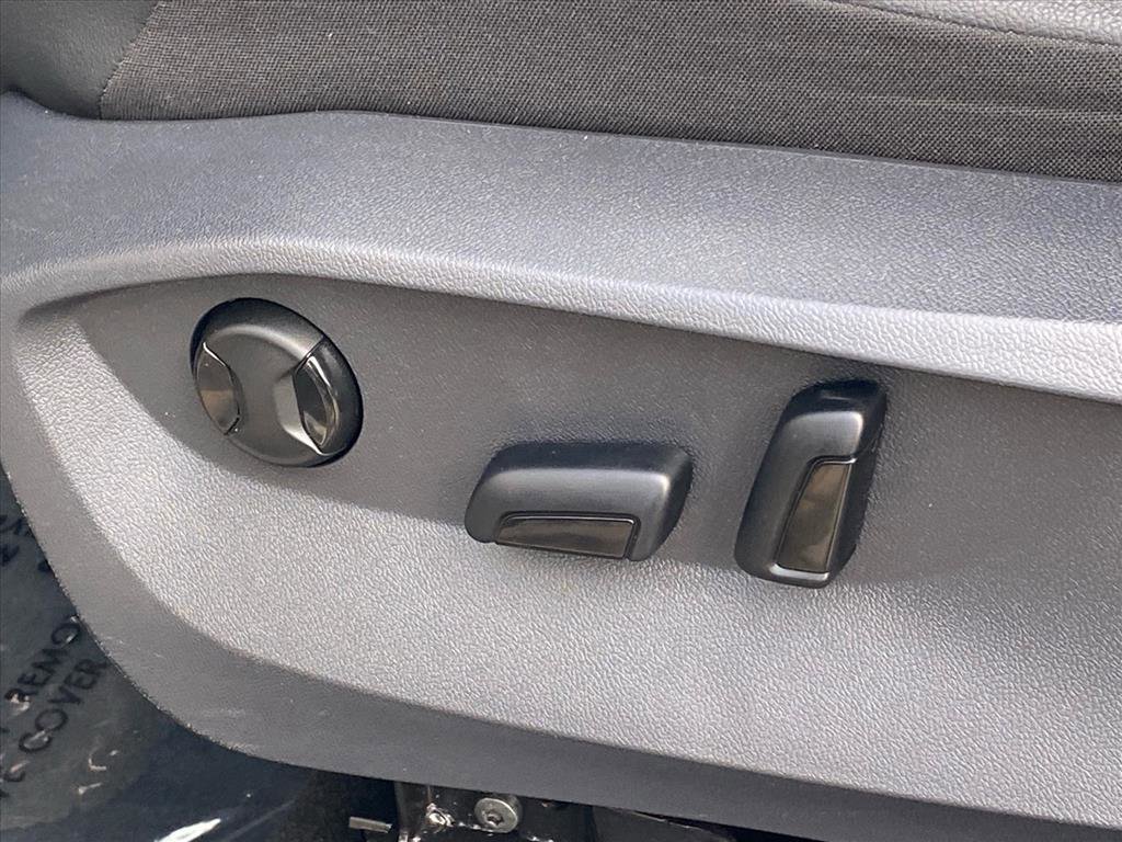 Certified 2023 Volkswagen Tiguan SE image 14