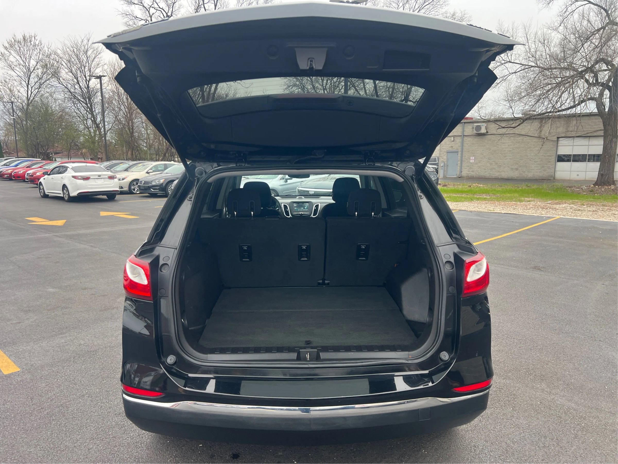 Used 2018 Chevrolet Equinox LT AWD/4WD image 15