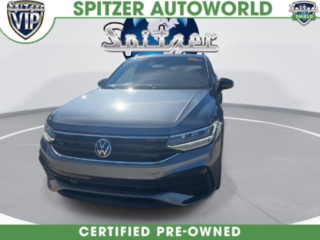Used 2023 Volkswagen Tiguan SE R-Line AWD/4WD image 6