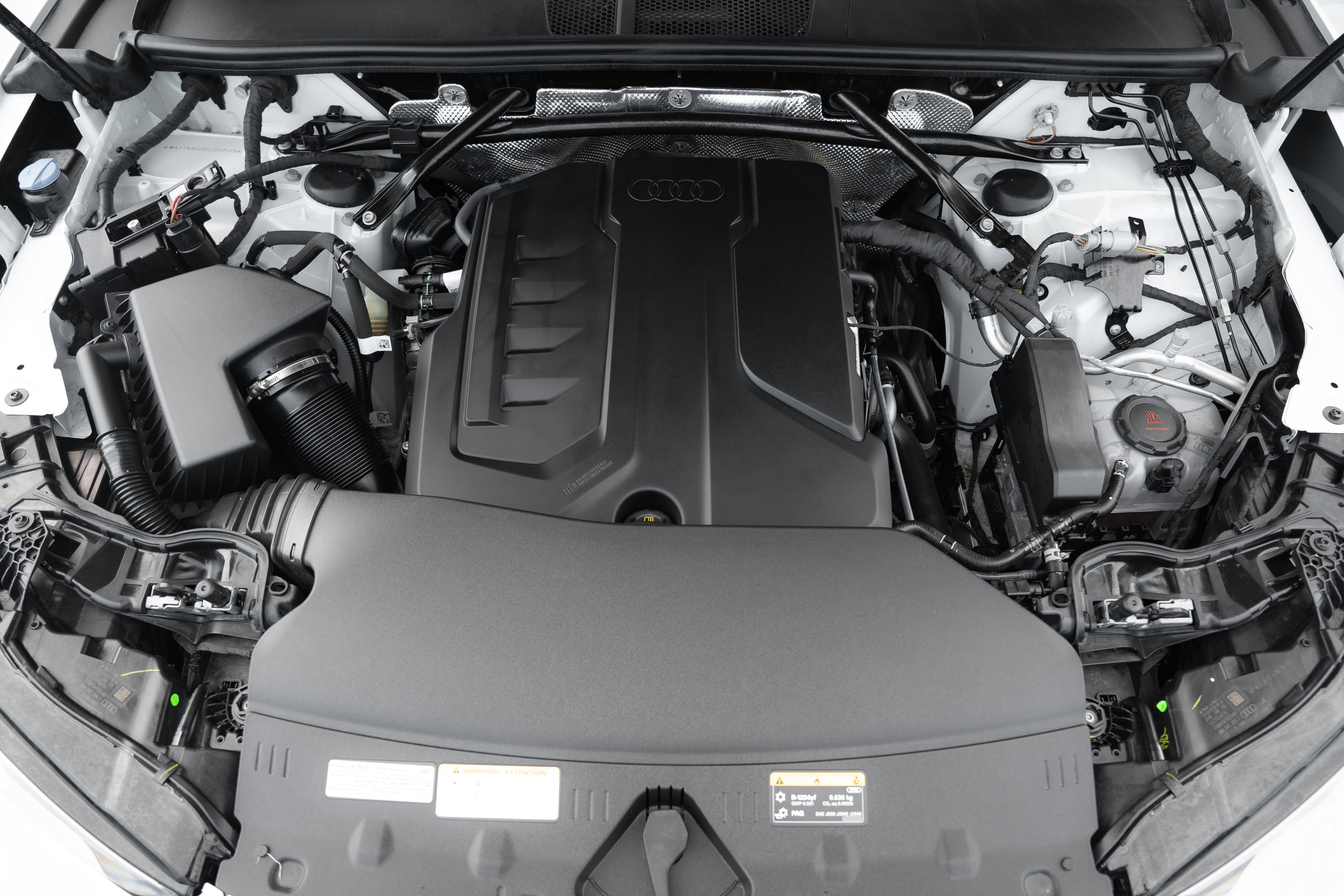 Certified 2025 Audi Q5 Premium AWD/4WD image 29