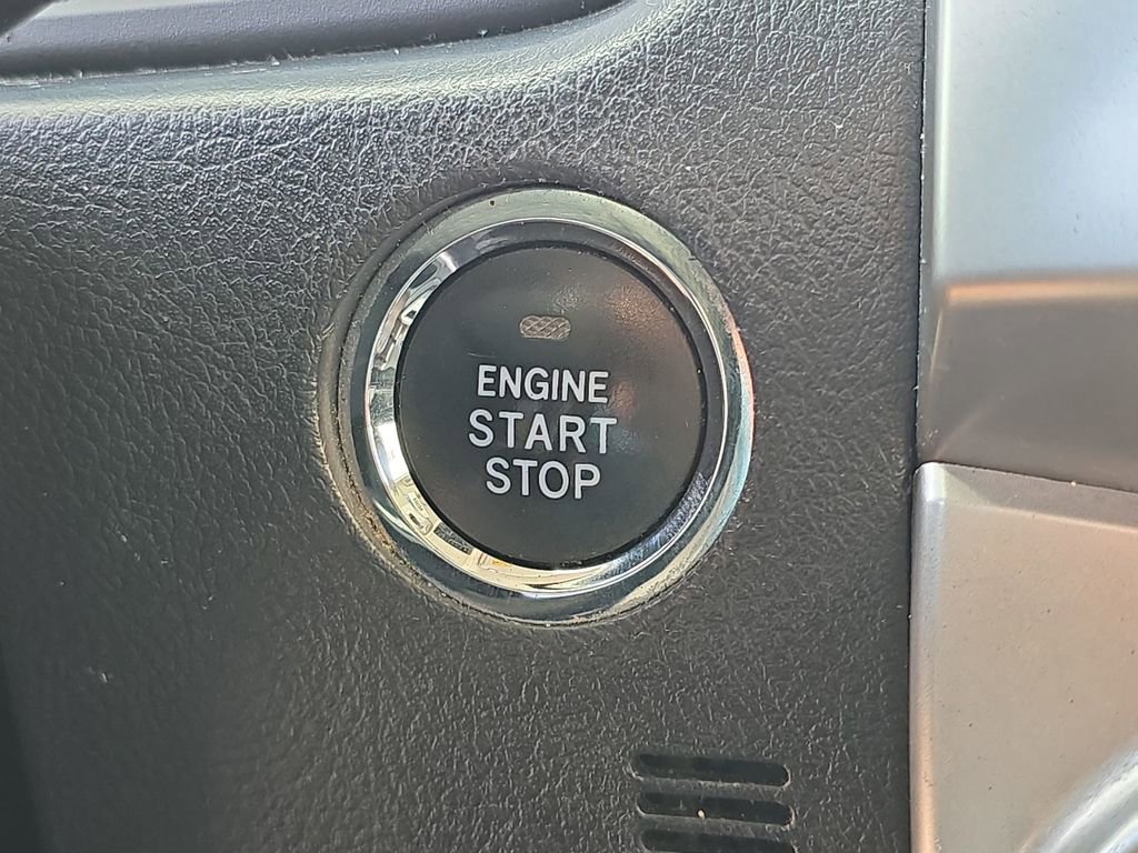 Used 2015 Toyota 4Runner Limited image 17