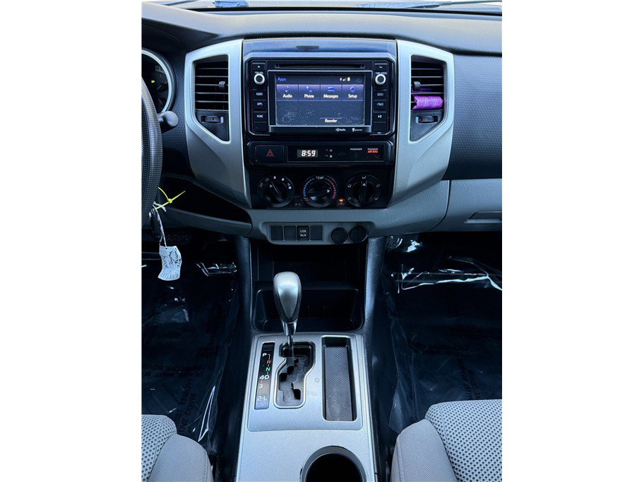 Used 2014 Toyota Tacoma PreRunner RWD image 17