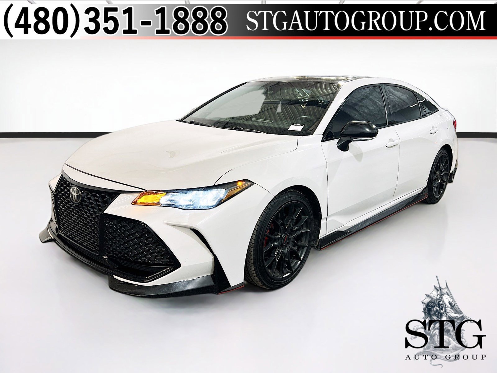 Used 2021 Toyota Avalon TRD image 1