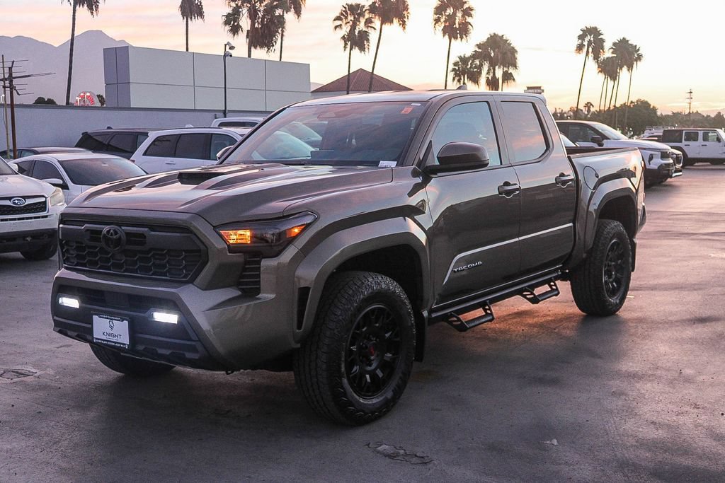 Used 2026 Toyota Tacoma TRD Sport RWD image 4