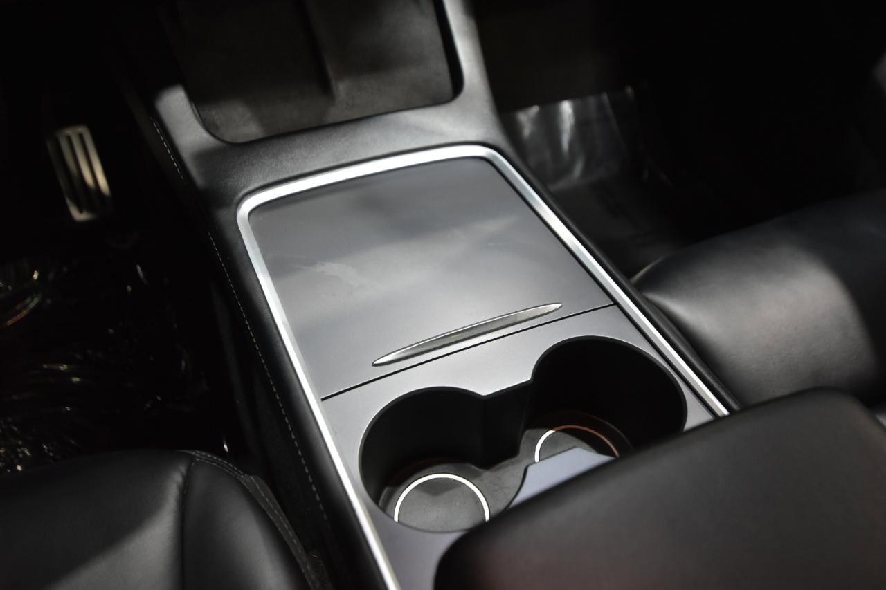 Used 2022 Tesla Model Y Performance AWD/4WD image 53