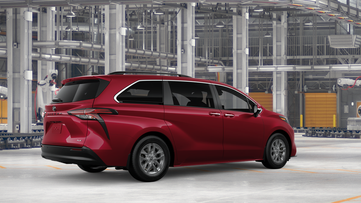 New 2026 Toyota Sienna XLE FWD image 12