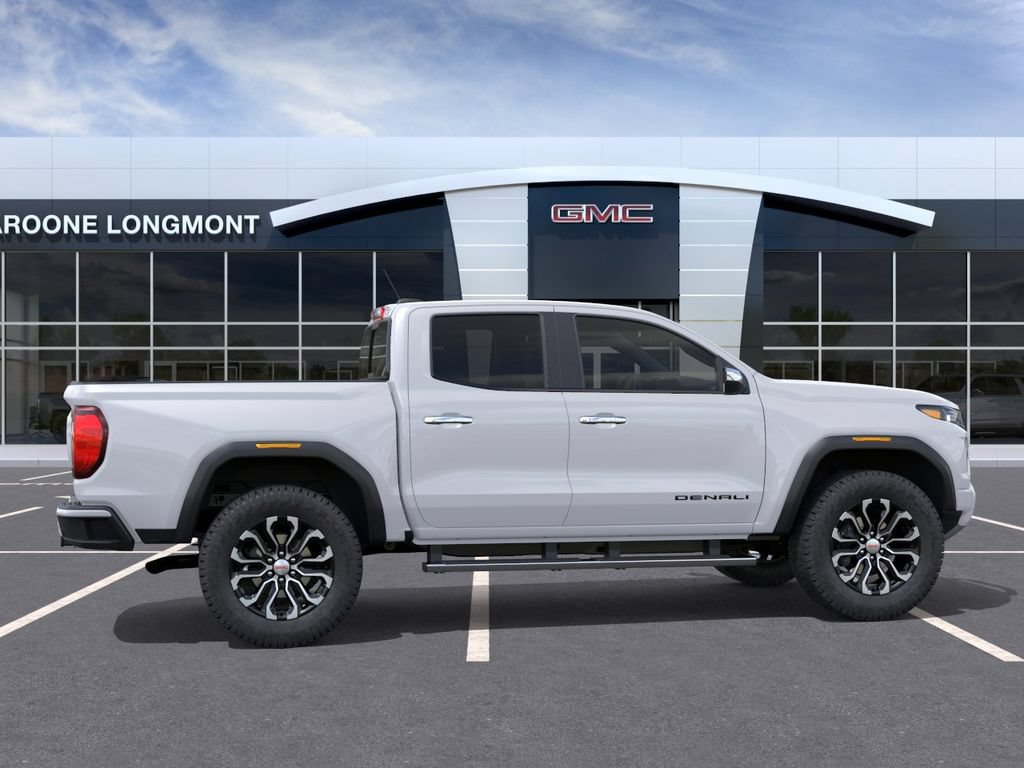 New 2026 GMC Canyon Denali w/ LPO, Black Badging Package AWD/4WD image 5
