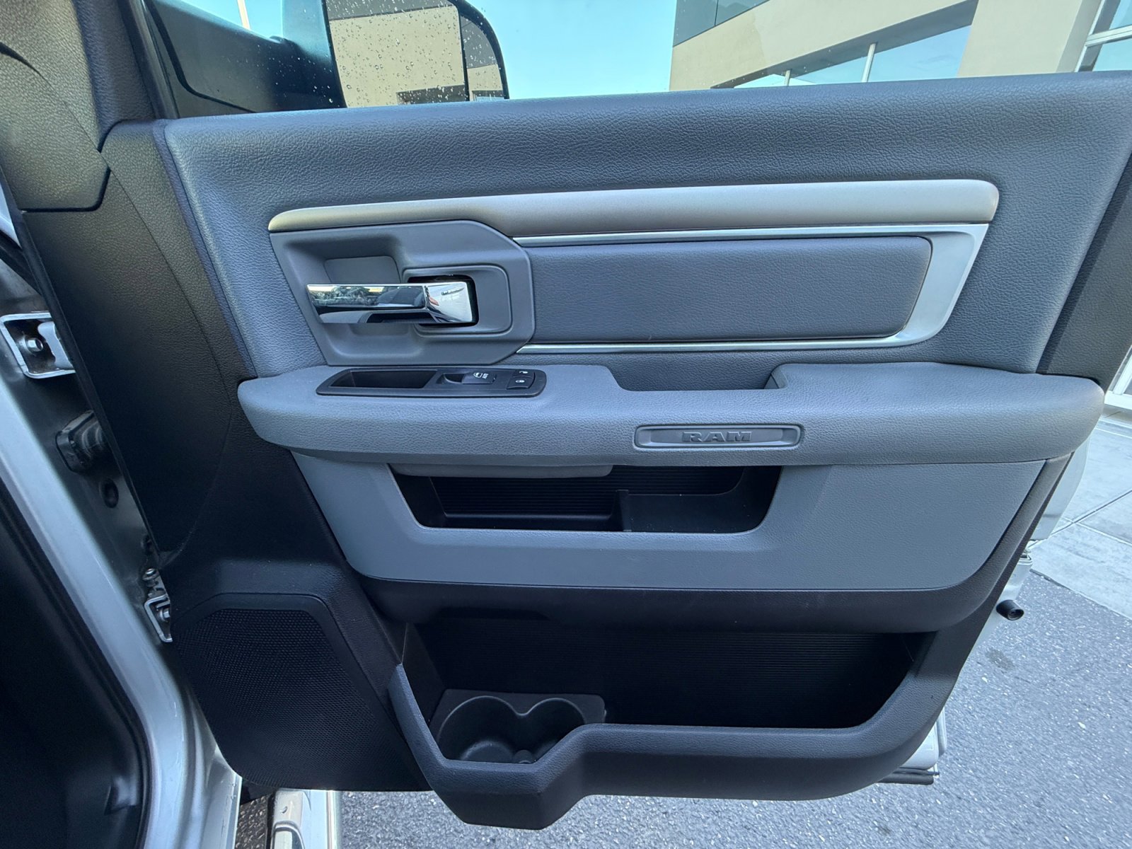 Used 2018 RAM 2500 Big Horn image 16