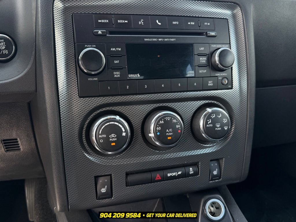 Used 2014 Dodge Challenger R/T Plus RWD image 17