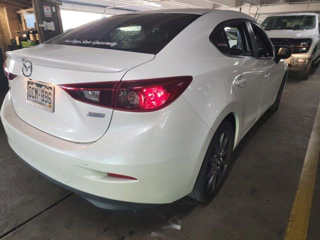 Used 2018 MAZDA MAZDA3 Touring image 3