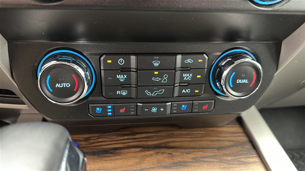 Used 2019 Ford F150 Lariat AWD/4WD image 21