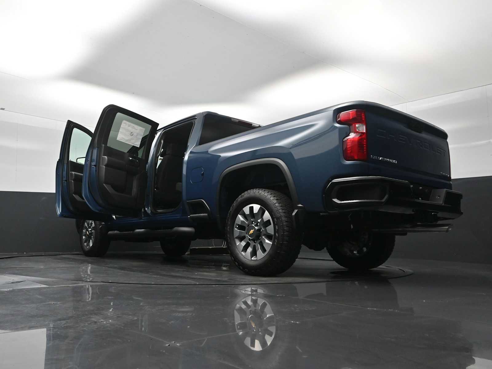 New 2026 Chevrolet Silverado 2500 Custom w/ Custom Value Package image 31