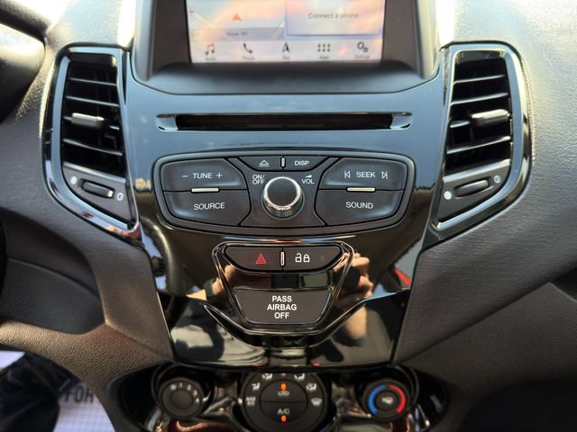 Used 2019 Ford Fiesta ST-Line FWD image 24