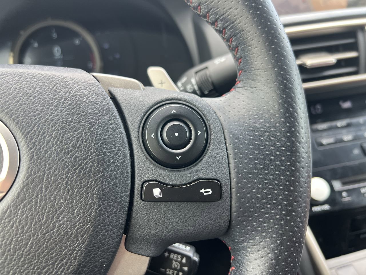 Used 2014 Lexus IS 350 w/ F Sport Package image 20