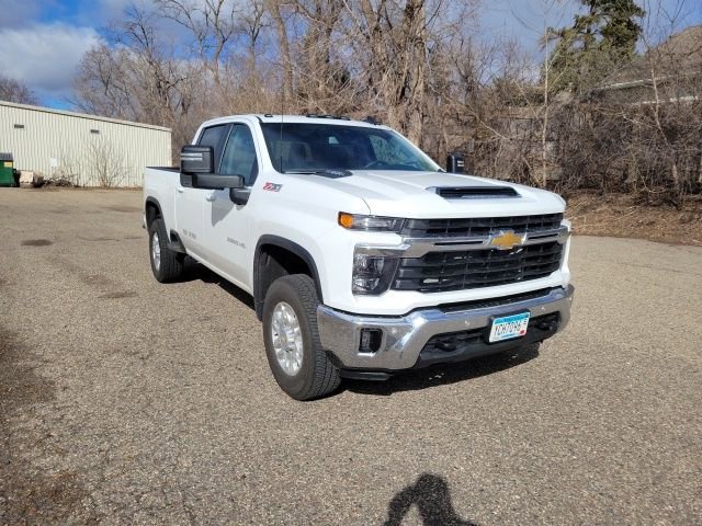 Used 2025 Chevrolet Silverado 3500 LT w/ All Star Edition image 3