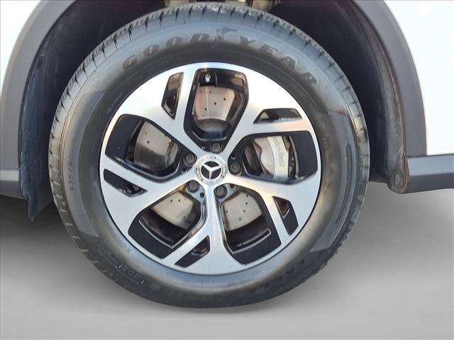 Certified 2025 Mercedes-Benz GLC 350e 4MATIC image 24
