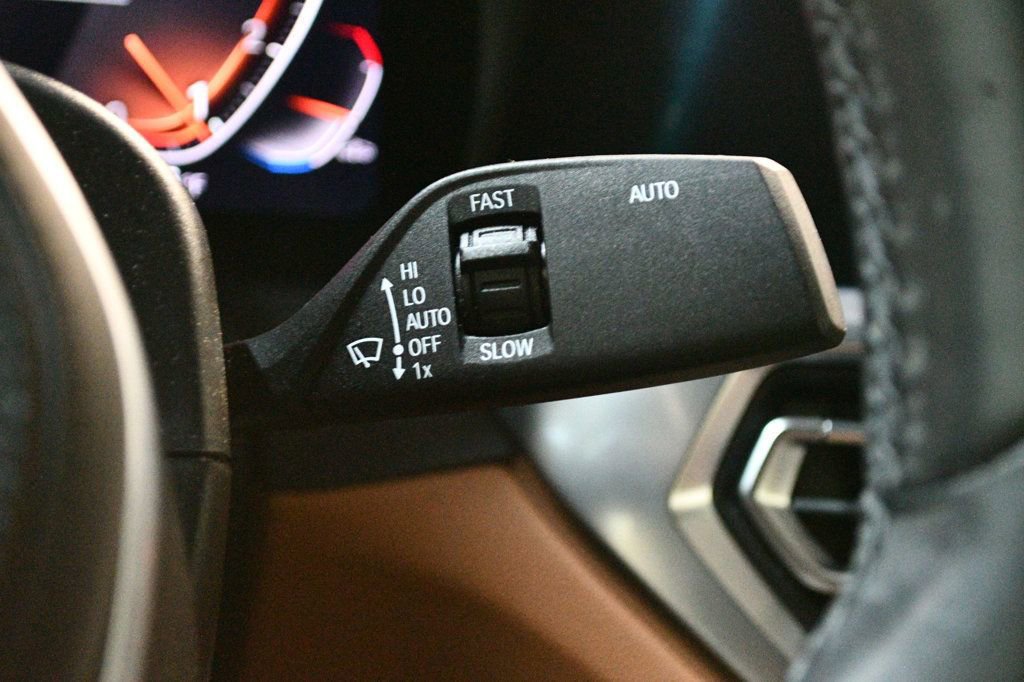 Used 2021 BMW 330i xDrive Sedan image 69