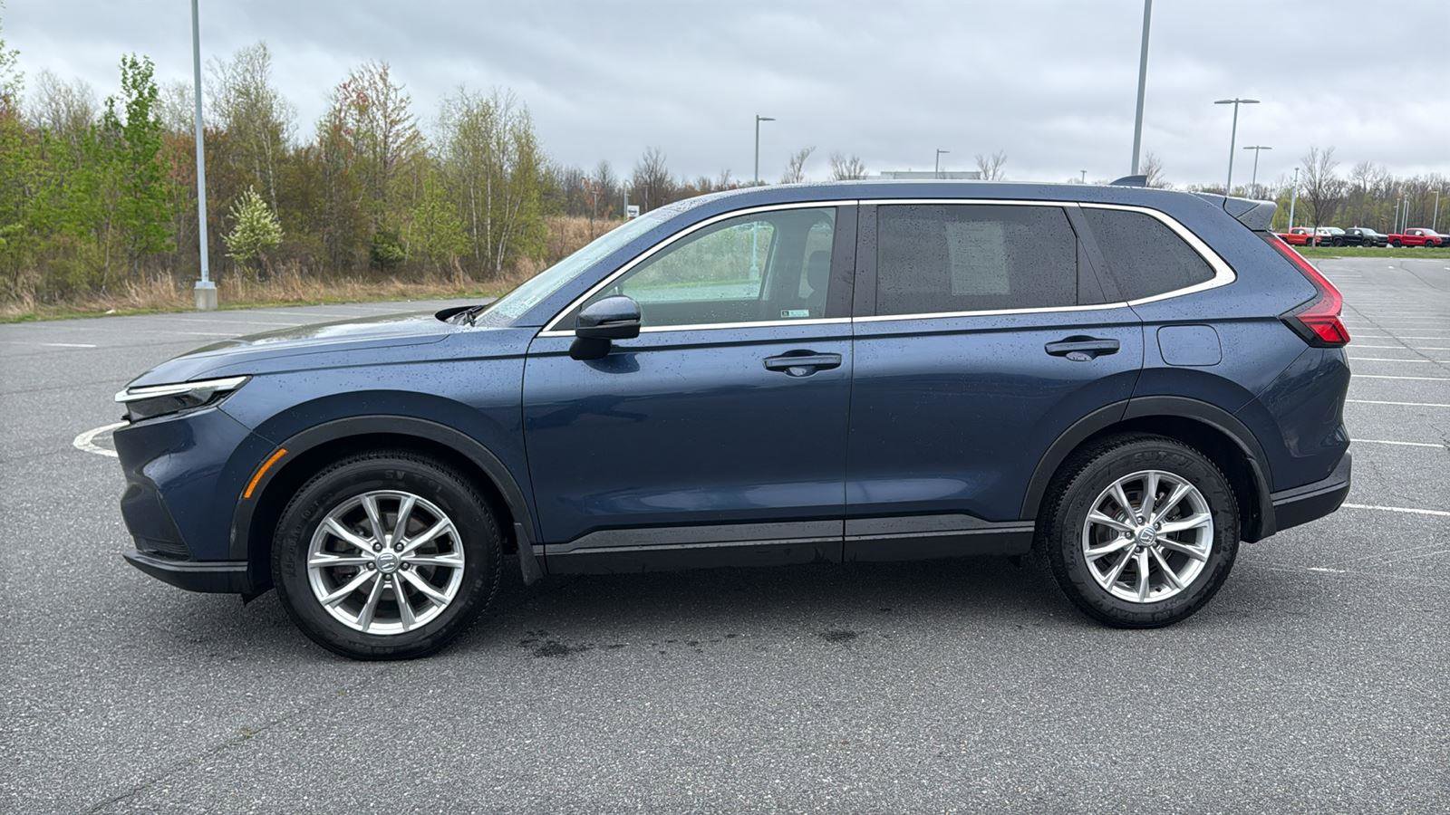 Used 2023 Honda CR-V EX image 12