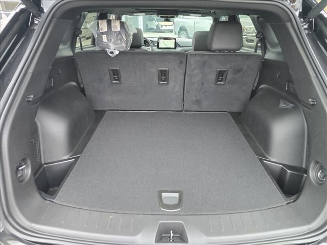 New 2025 Chevrolet Blazer RS w/ Driver Confidence II Package image 21