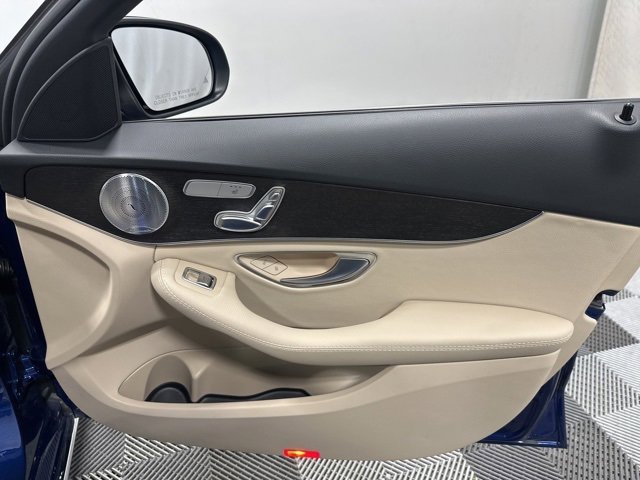Used 2019 Mercedes-Benz C 300 4MATIC Sedan image 33
