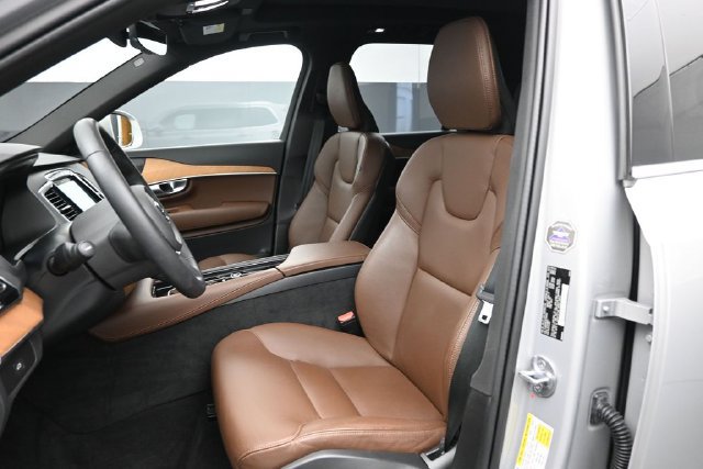Used 2024 Volvo XC90 B6 Plus w/ Protection Package Premier AWD/4WD image 10