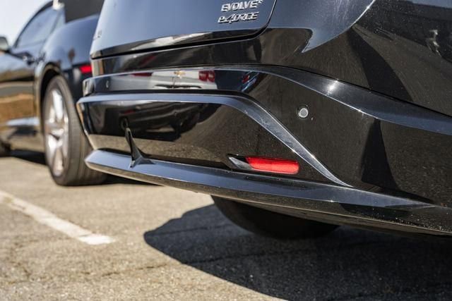 Used 2023 Nissan Ariya AWD image 7