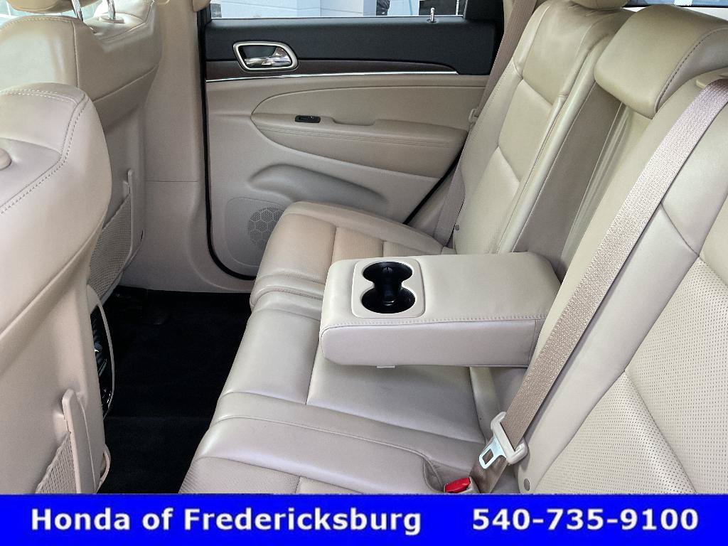 Used 2017 Jeep Grand Cherokee Limited w/ Luxury Group II AWD/4WD image 27