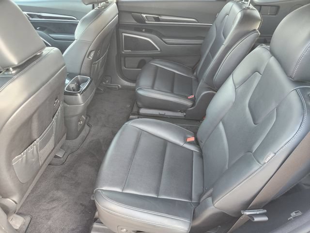 Used 2025 Kia Telluride S AWD/4WD image 23