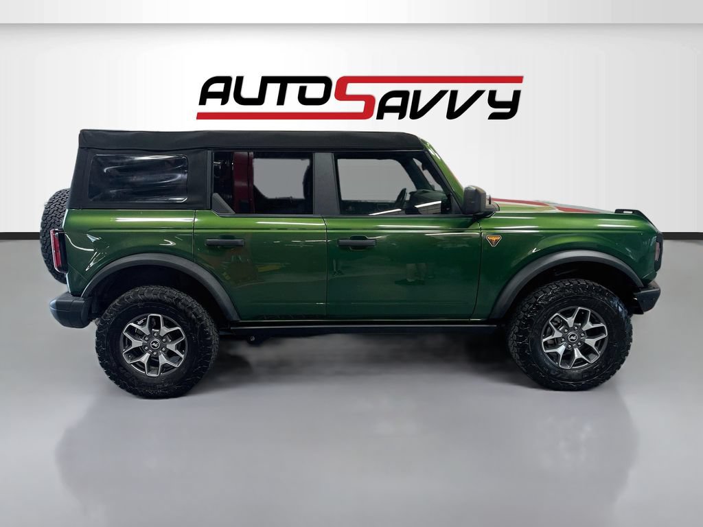 Used 2023 Ford Bronco Badlands AWD/4WD image 8
