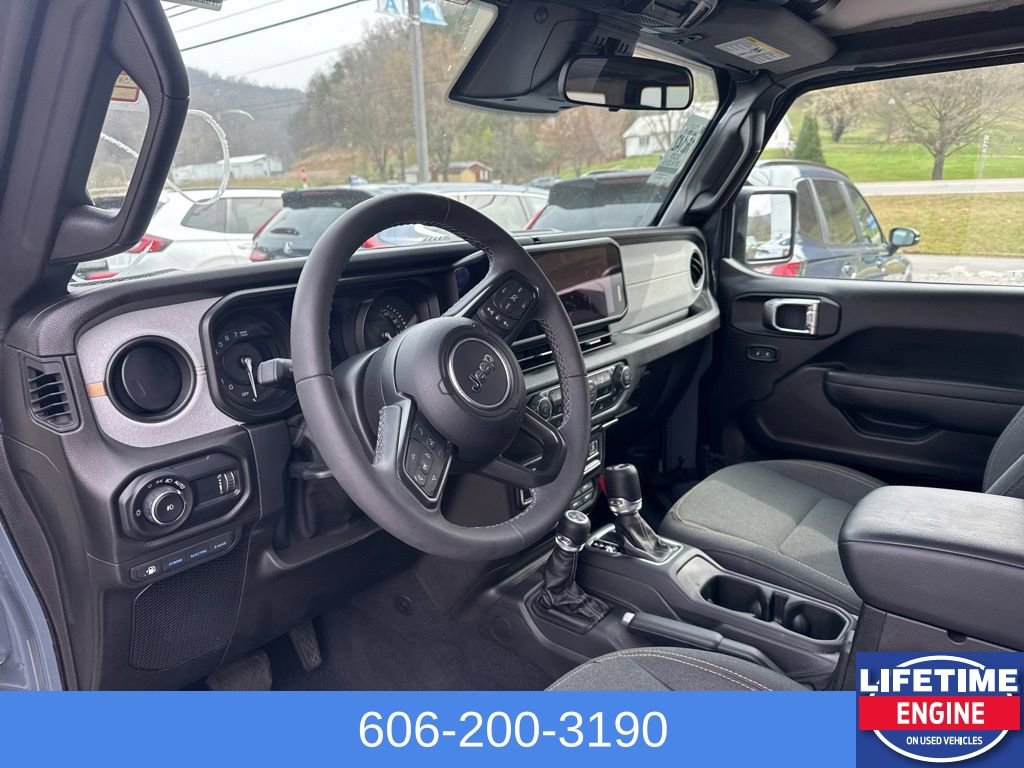 Used 2025 Jeep Wrangler Willys 4xe image 21