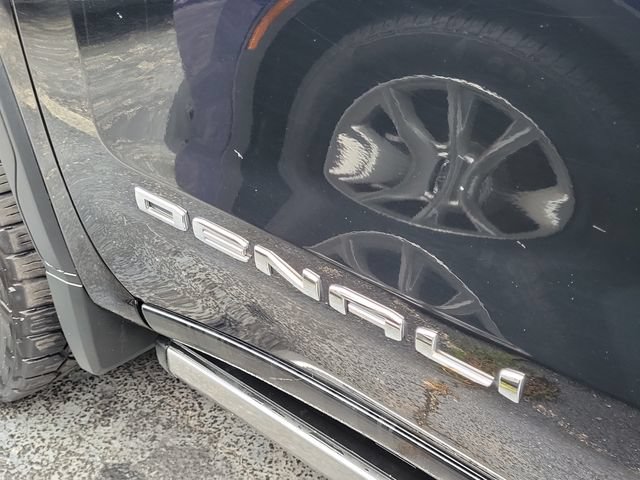 Used 2019 GMC Sierra 1500 Denali w/ Denali Ultimate Package AWD/4WD image 8