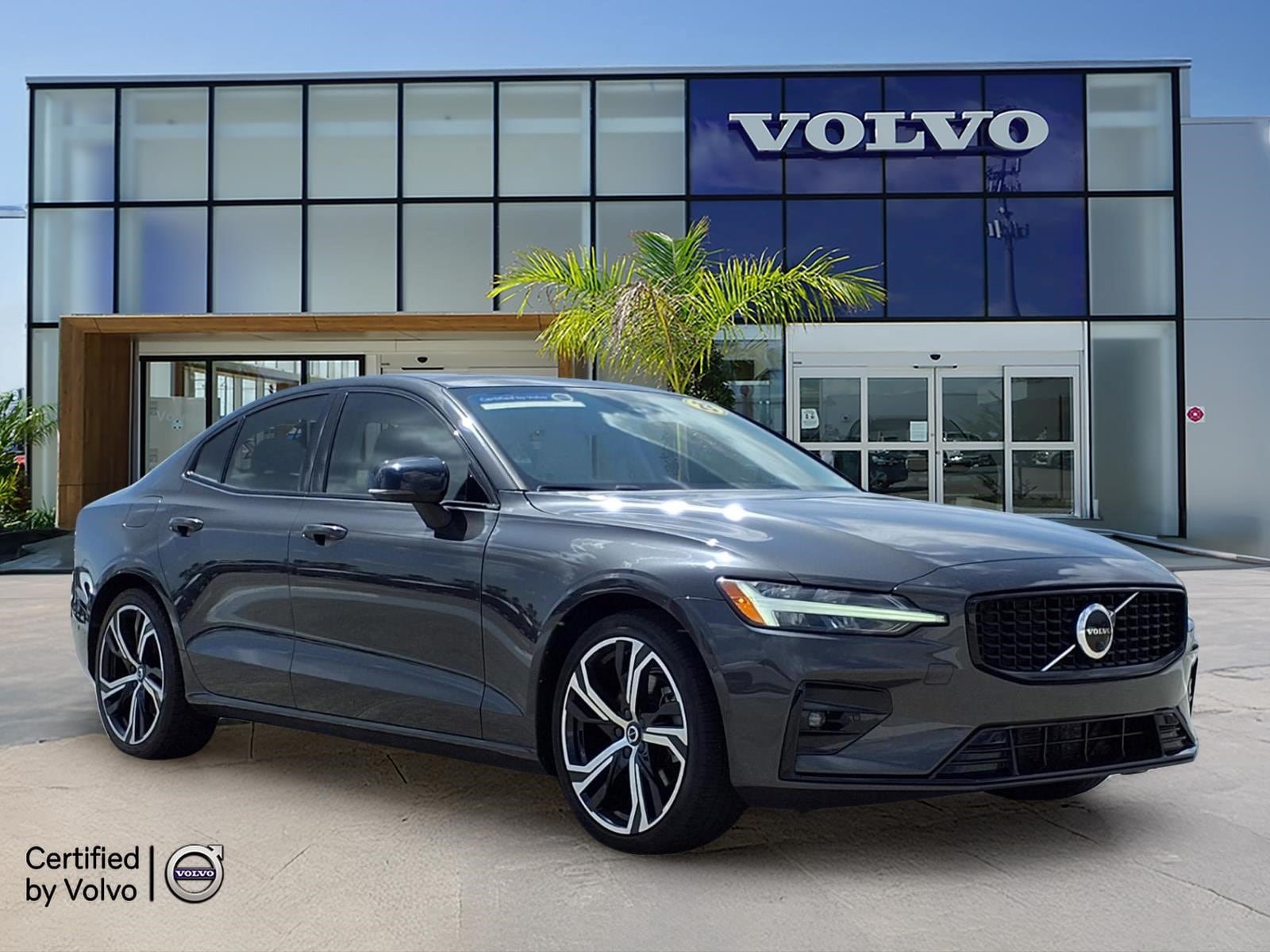 Certified 2023 Volvo S60 B5 Plus FWD image 1