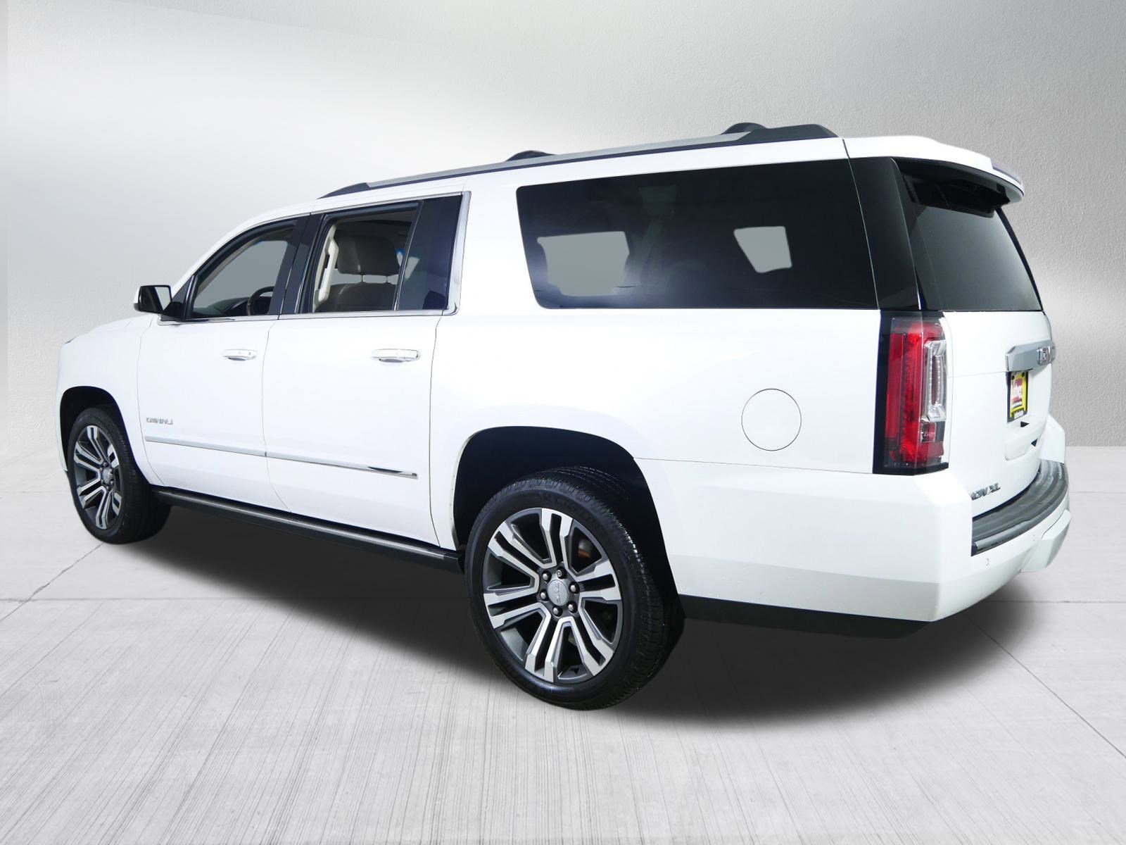 Used 2019 GMC Yukon XL Denali w/ Denali Ultimate Package image 5