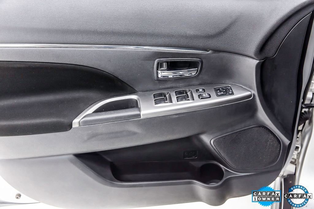 Used 2021 Mitsubishi Outlander Sport SE image 21