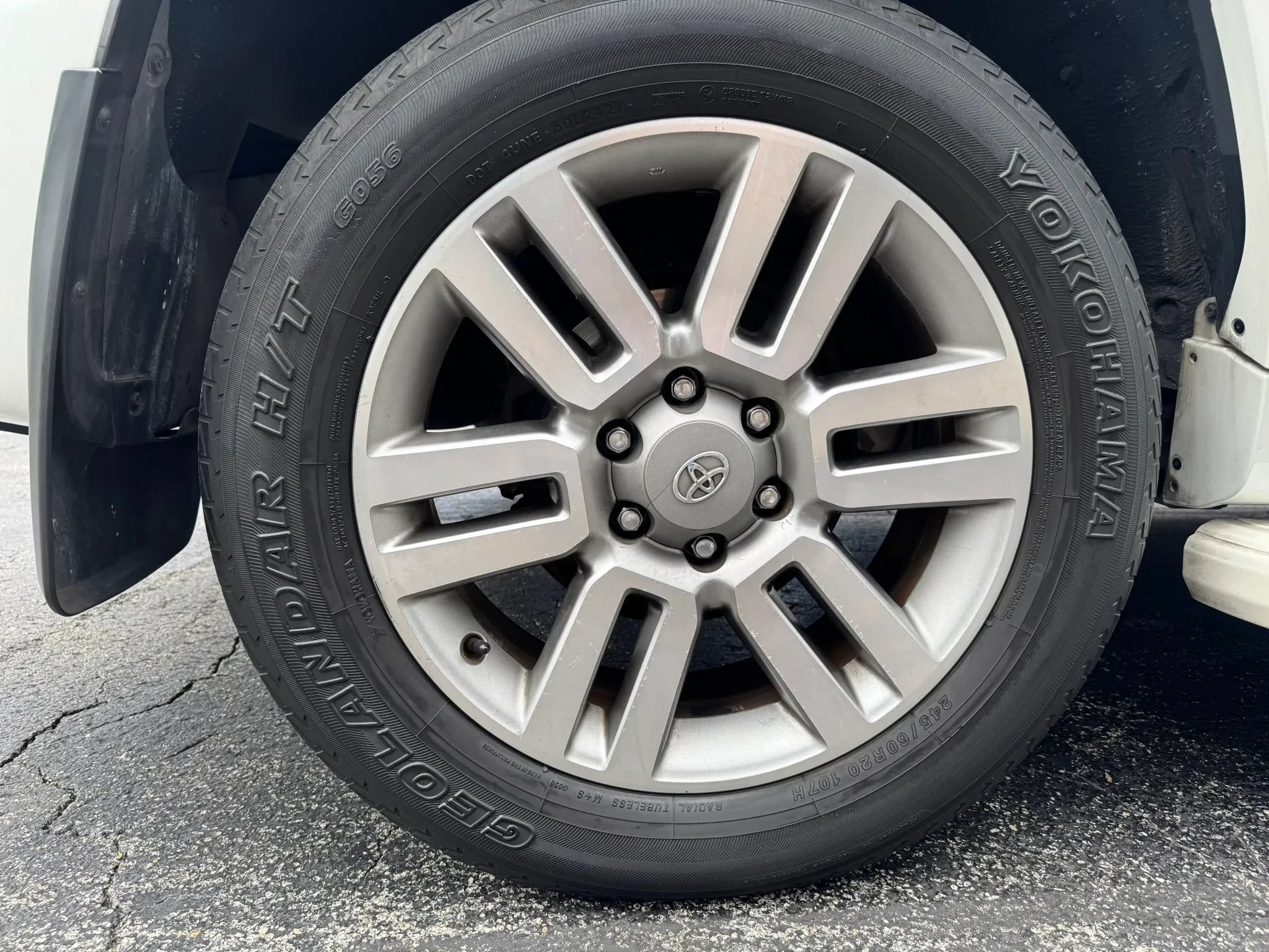 Used 2013 Toyota 4Runner Limited AWD/4WD image 45