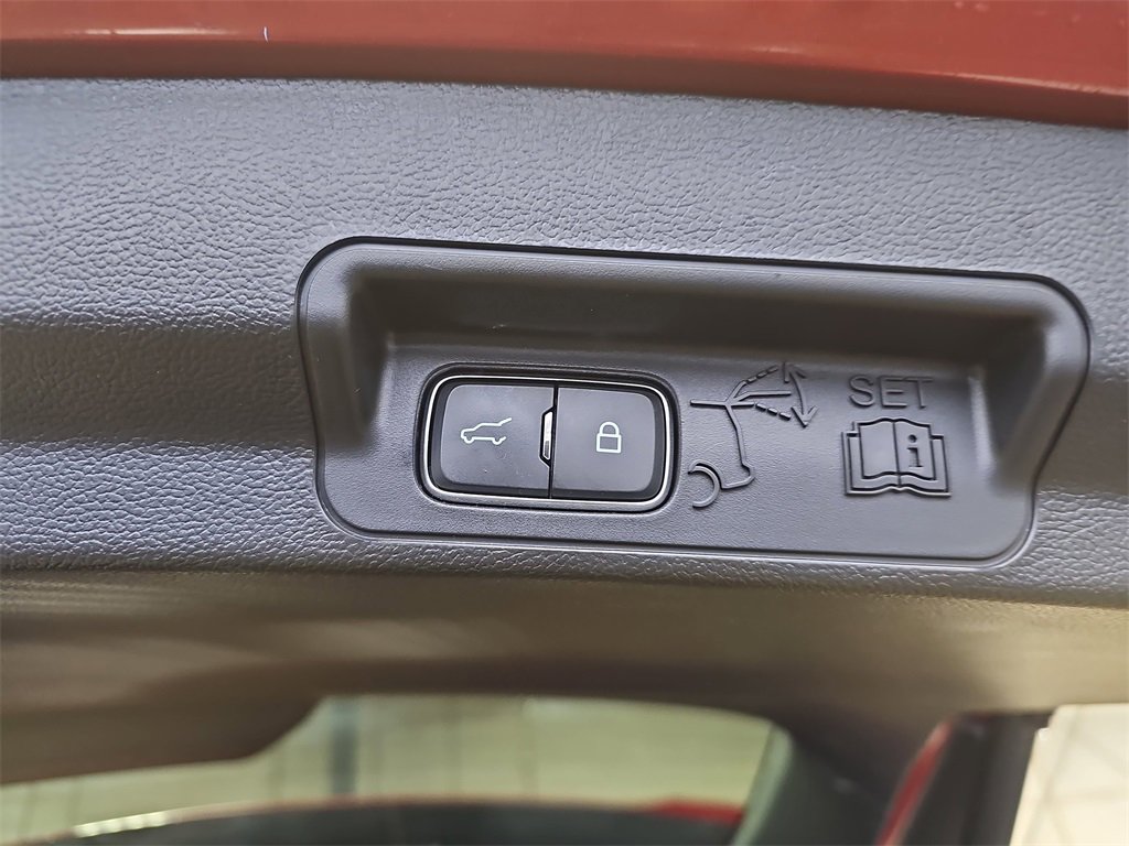 Used 2023 Ford Explorer ST w/ Equipment Group 401A image 13